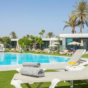 ** Vakantiepark Dona Rosa Spanje